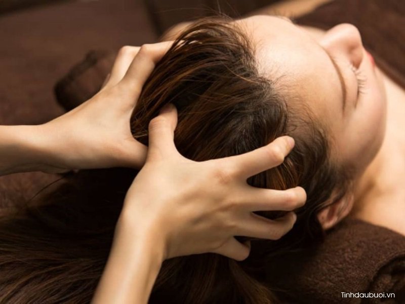 cach su dung tinh dau buoi de kich thich moc toc 