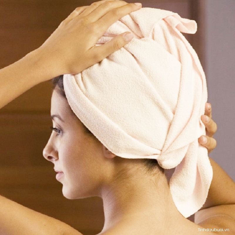 co nen u toc bang tinh dau buoi khong 