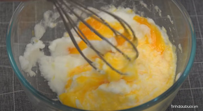 Cách làm bánh Cupcake bưởi cach lam banh cupcake buoi