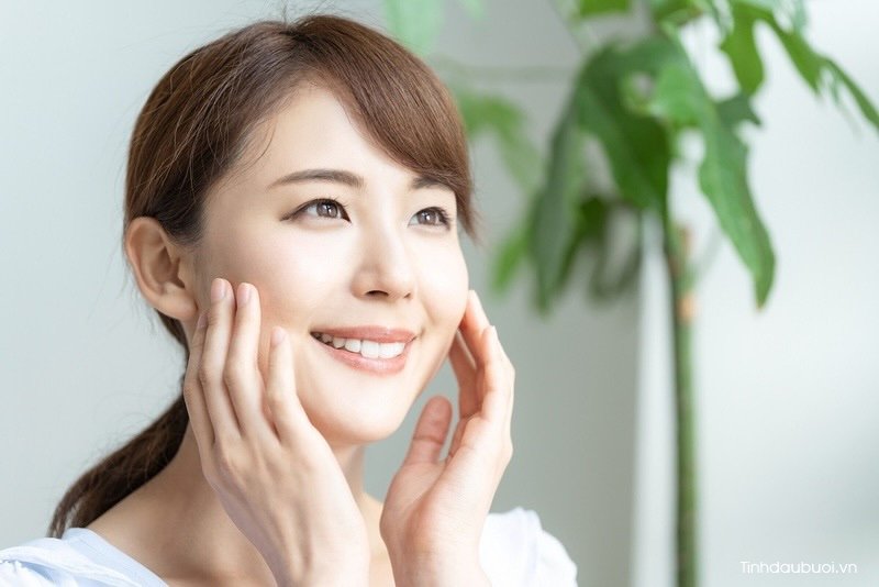 Cách dùng vỏ bưởi dưỡng da cach dung vo buoi duong da